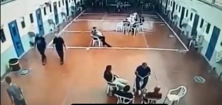مقطع من الفيديو