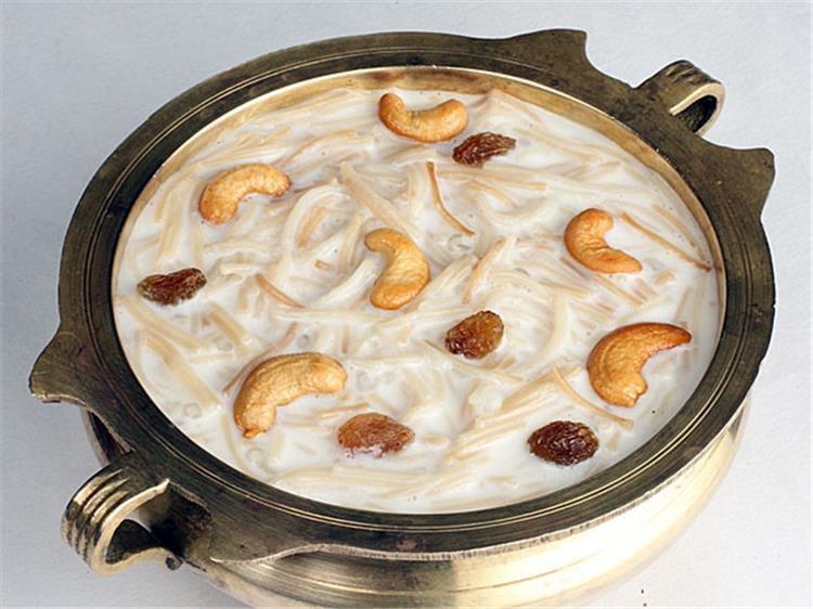 طريقة عمل الشعرية باللبن
