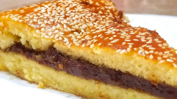 كيك محشي تمر