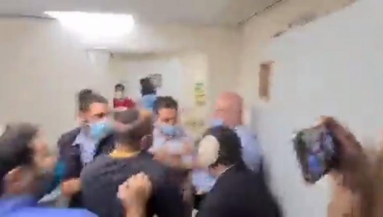 مقطع من الفيديو