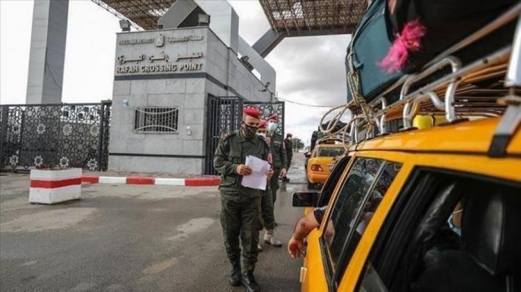 سفر المواطنين عبر معبر رفح