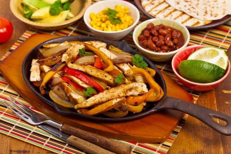 الفاهيتا دجاج