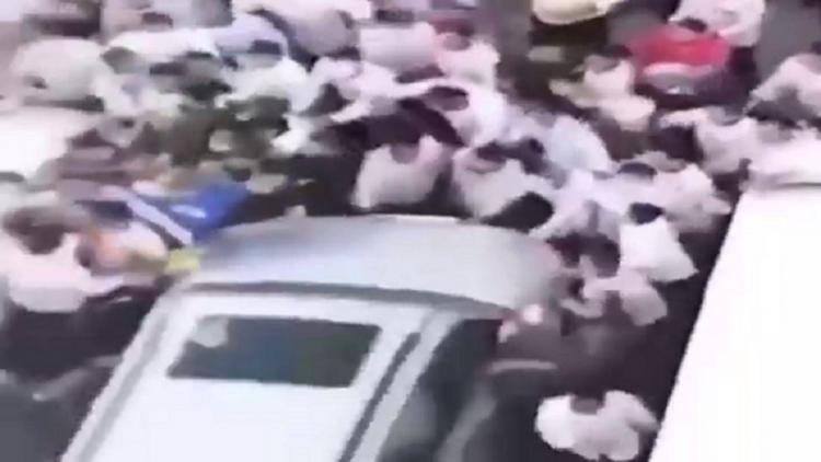 جانب من الفيديو