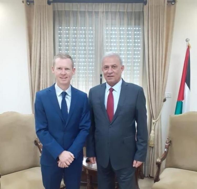 خلال اللقاء