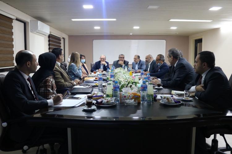 خلال اللقاء