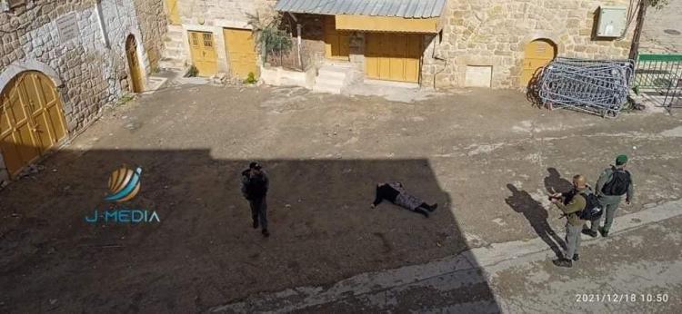 الفتاة الفلسطينية منفذة عملية الطعن بالخليل