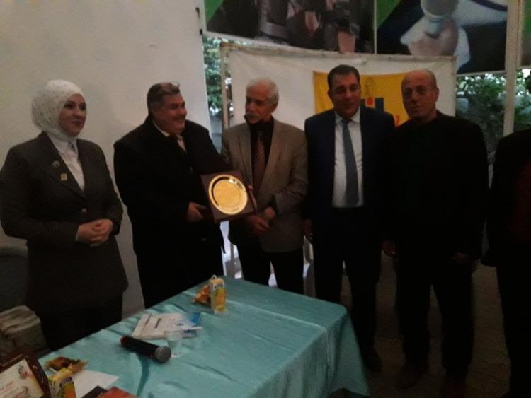 خلال الندوة