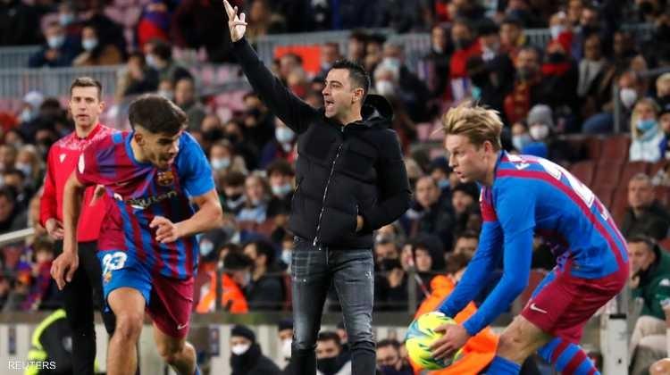 تشافي هرنانديز مدرب نادي برشلونة