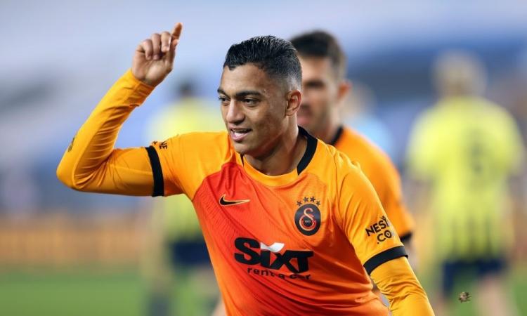 اللاعب المصري مصطفى محمد نجم فريق غلطة سراي