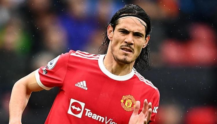 كافاني لاعب مانشستر يونايتد الانجليزي