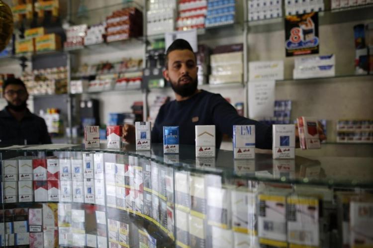 رفع سعر الدخان والمعسل بغزة