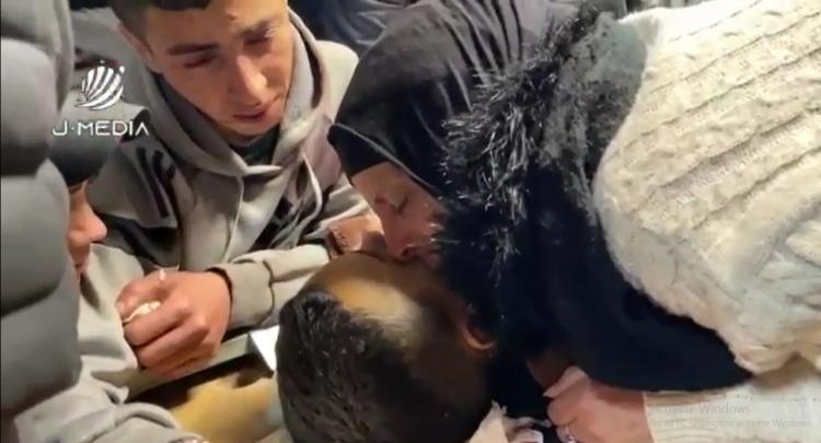 والدة الشهيد نادر ريان