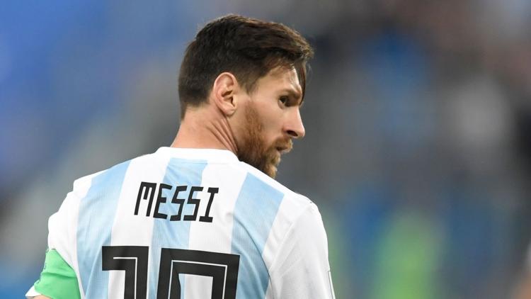 ليونيل ميسي قائد المنتخب الأرجنتيني