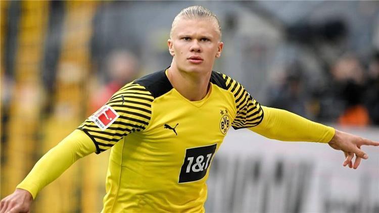 إيرلينغ هالاند نجم بروسيا دورتموند