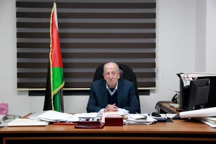 نائب الأمين العام للجبهة عوني أبو غوش