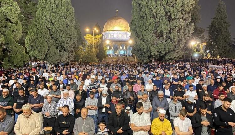 الصلاة في المسجد الأقصى