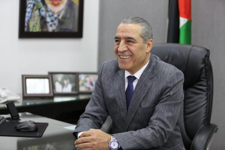 حسين الشيخ عضو اللجنة التنفيذية لمنظمة التحرير