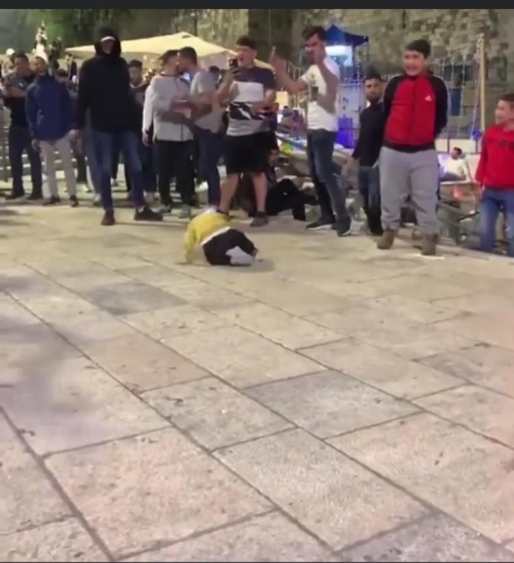 جانب من الفيديو