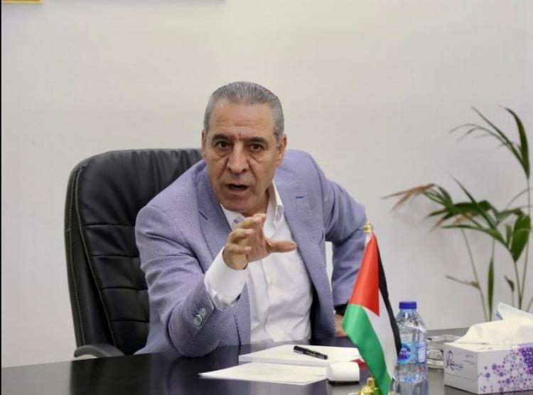 عضو اللجنة التنفيذية حسين الشيخ