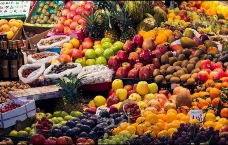 فواكه فاسدة