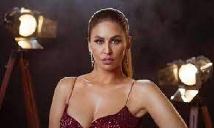 بإطلالة غير معتادة.. مي سليم تتألق في أحدث ظهور لها