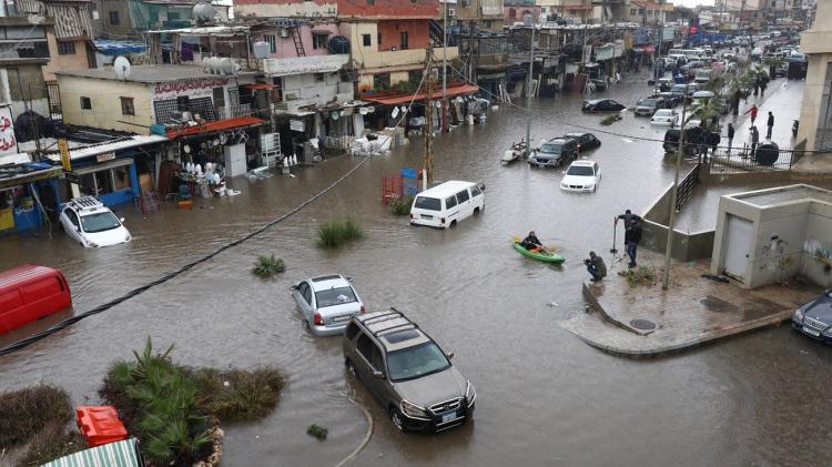 سقوط امطار في لبنان