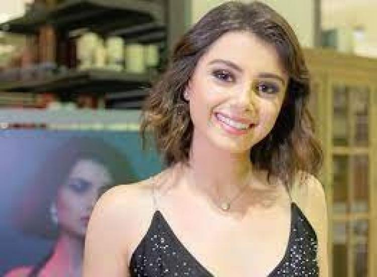 الفنانة اللبنانية ماريتا الحلاني