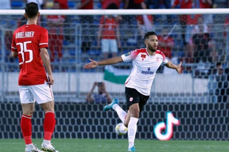 الكاف يهدد بحرمان الوداد