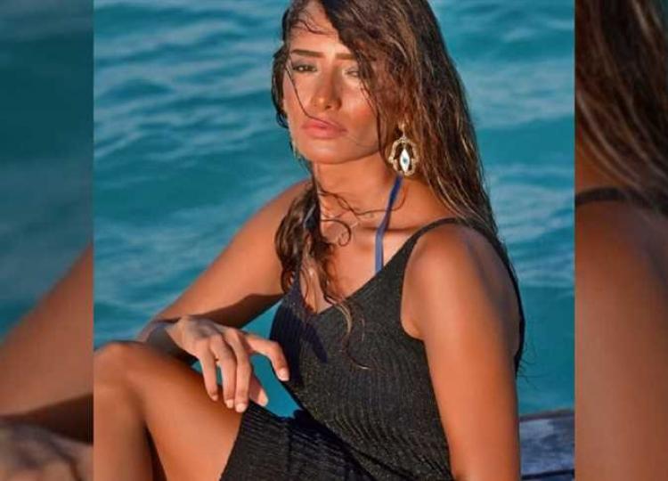 الفنانة زينة