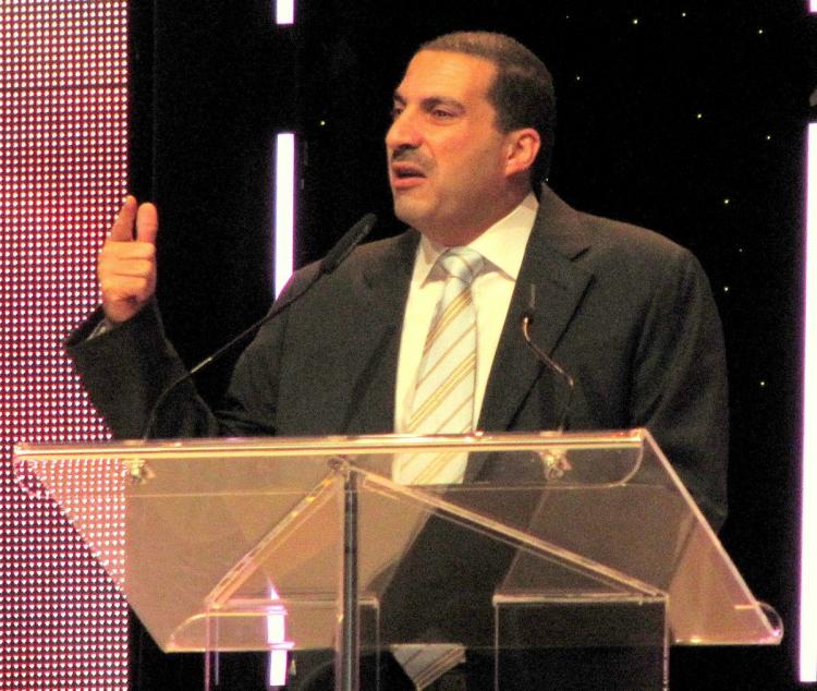 عمرو خالد