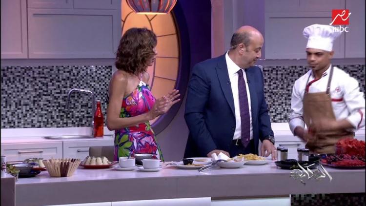أمينة شلباية مع عمرو أديب