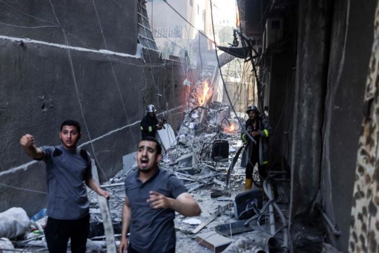 الدمار الذي خلفه قصف الاحتلال لبرج فلسطين