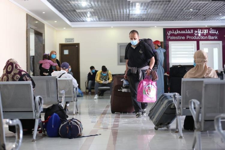 السفر عبر معبر رفح البري
