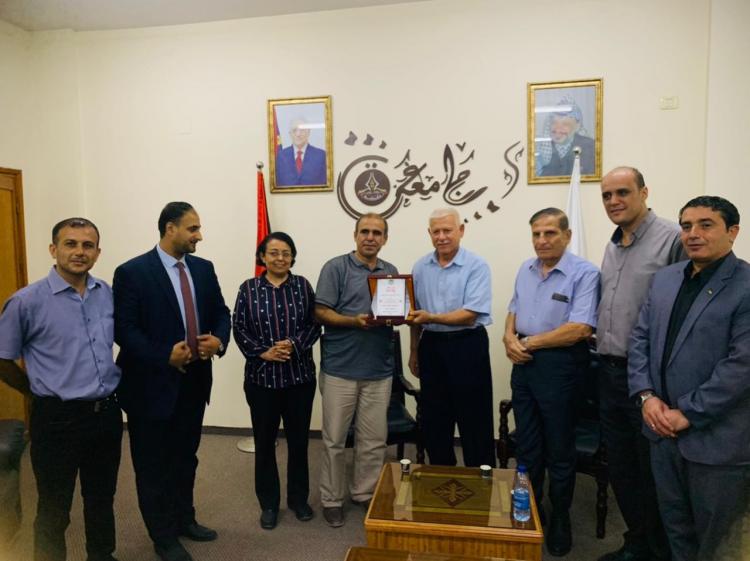 خلال الزيارة