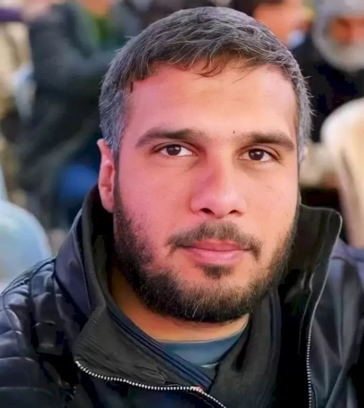 الشاب شاكر دبور