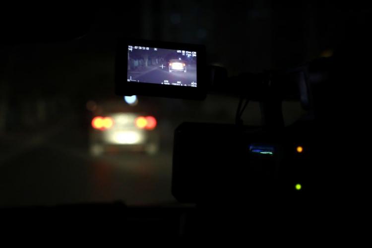 خلال المطاردة