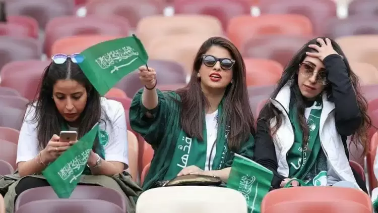 مشجعات السعودية في مونديال قطر2022