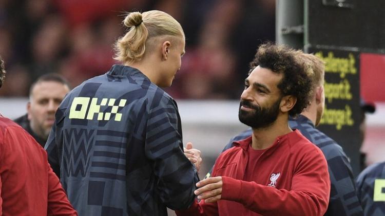 لاعب في العالم من غلوب سوكر