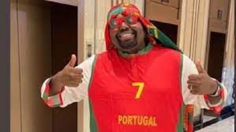 المشجع العماني محمد الحجري