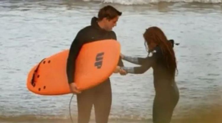 حقيقة ارتباط شاكيرا بمدربها