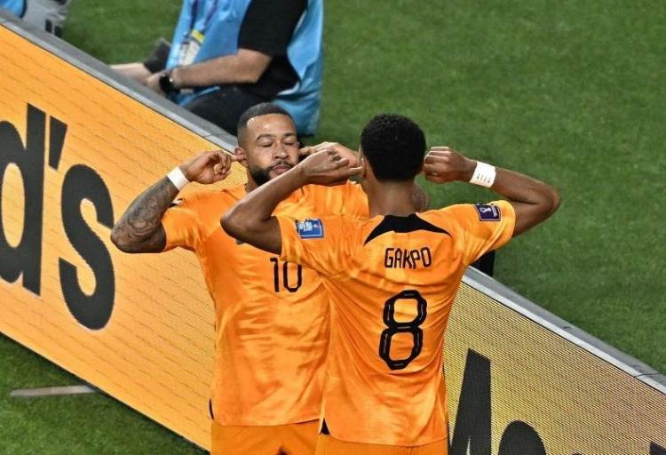 تقدم منتخب هولندا بهدف على أمريكا
