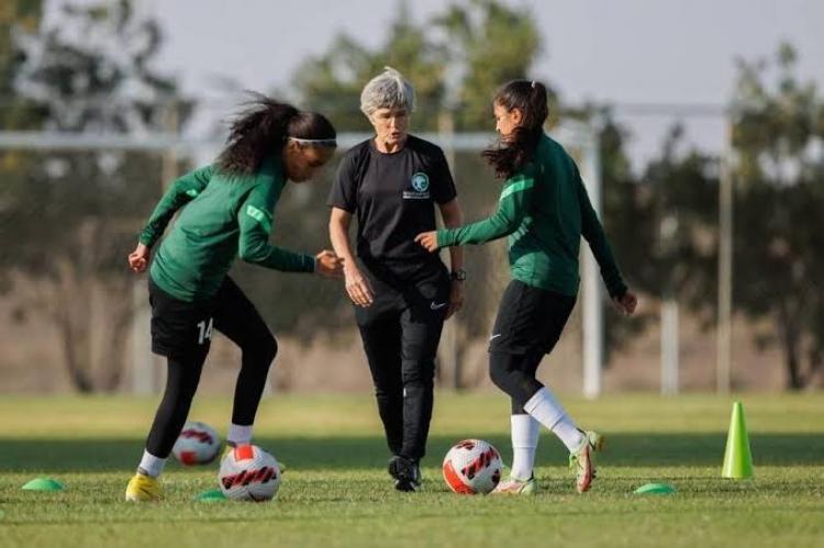 المنتخب السعودي لكرة القدم النسائية