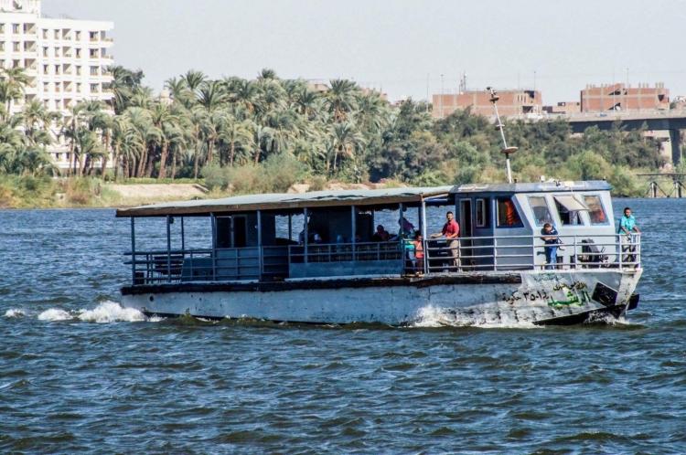 ناقلة ركاب