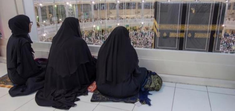 حج المرأة بدون محرم
