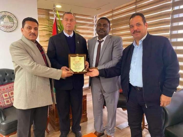 جانب من تكريم السفير الفلسطيني دياب اللوح