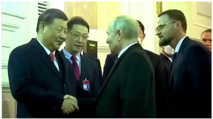 الرئيسان الروسي والصيني