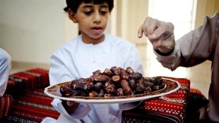 ما يفطر وما لا يفطر الصائم