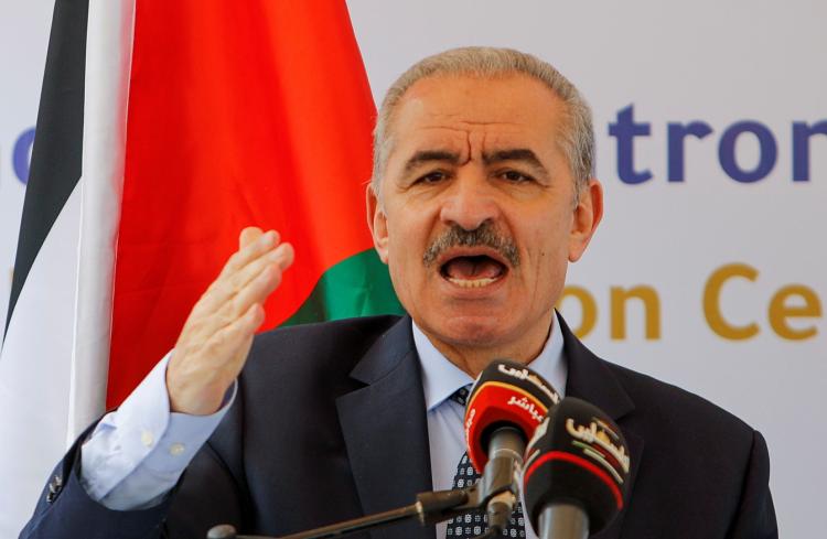 الدكتور محمد اشتية رئيس الوزراء الفلسطيني