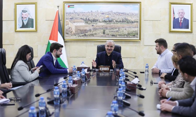 رئيس الوزراء الفلسطيني محمد اشتية
