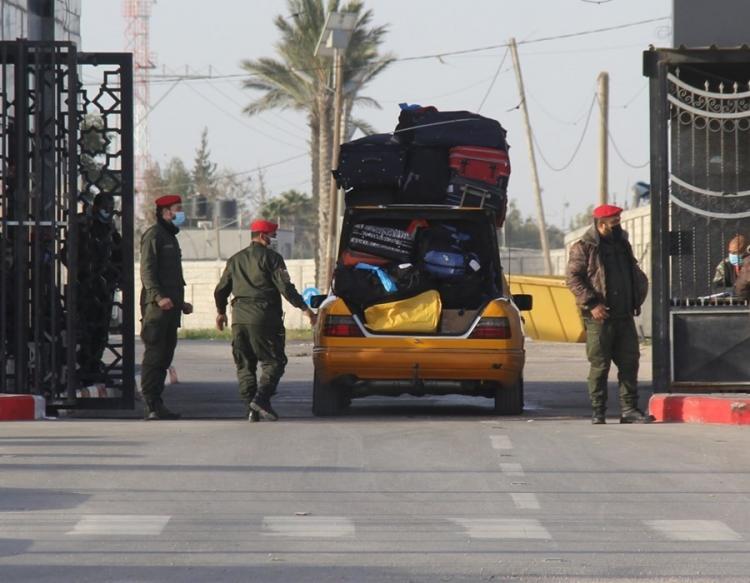 السفر عبر معبر رفح البري